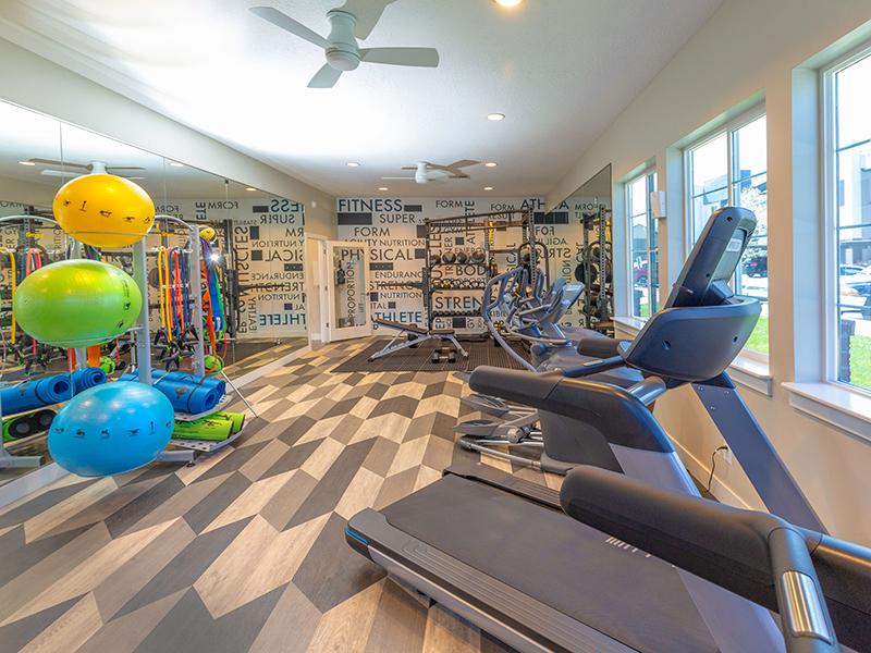 Gym | Wilshire Place Apartments