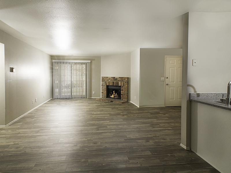 Living Room | Hunters Woods Apartments