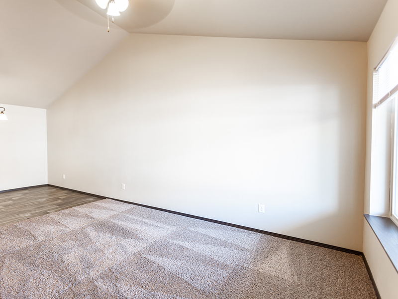 Room | West Pointe Commons Apartments in Sioux Falls, SD