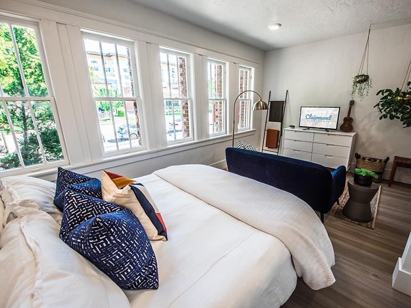 Bedroom | Clairmont Apartments in Salt Lake, UT