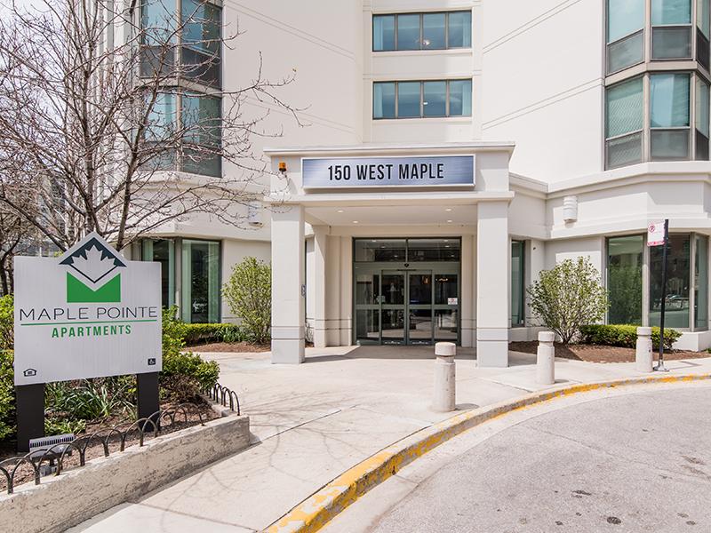 Building Entry | Maple Pointe