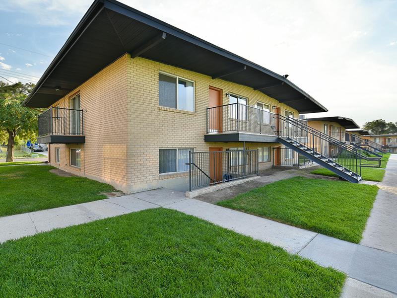Outside View | Apartments in West Valley Utah