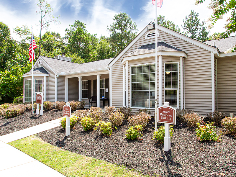 Leasing Office Exterior | Bridlewood Apartments in Conyers, GA