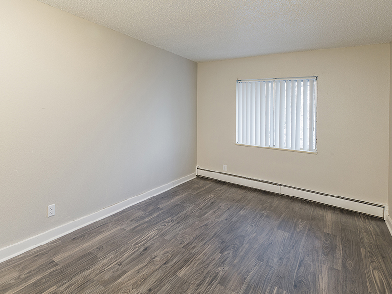 Bedroom | The Reserve Apartments in Colorado Springs
