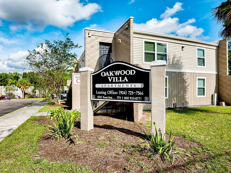 Oakwood Villa Apartments in Jacksonville, FL 32211 Market Apartments