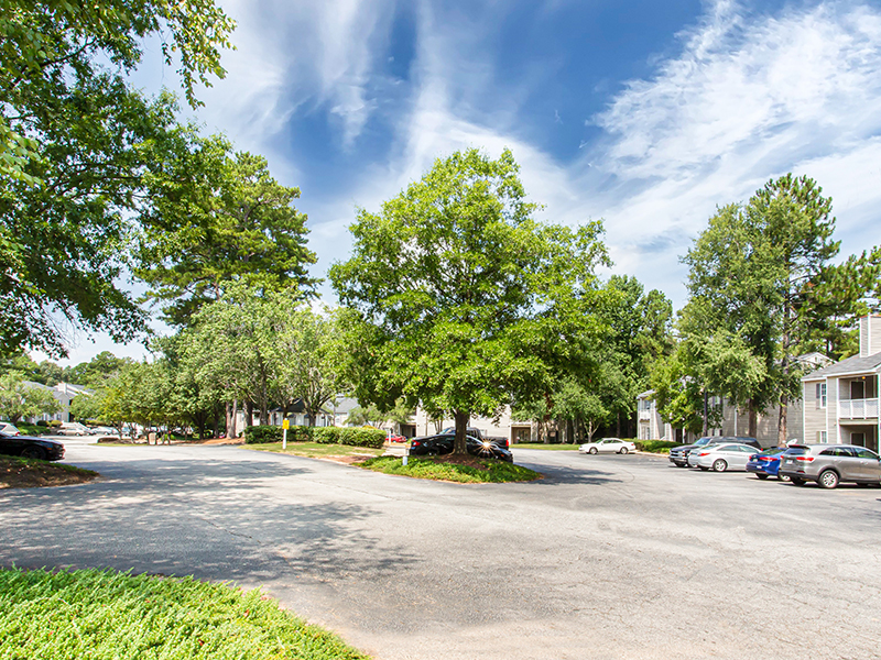 Exterior | Bridlewood Apartments in Conyers, GA