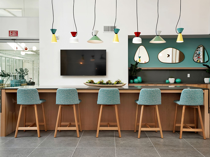 Lounge | The Oasis Apartments