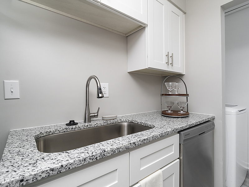 Kitchen Sink | Orchard Park Apartments in Greenville, SC