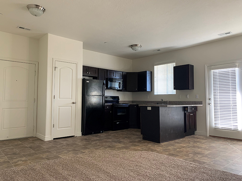 Kitchen and Dining Area | Eastgate at Greyhawk Apartments in Layton, UT