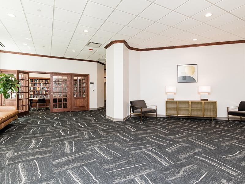 Lounge | Maple Pointe