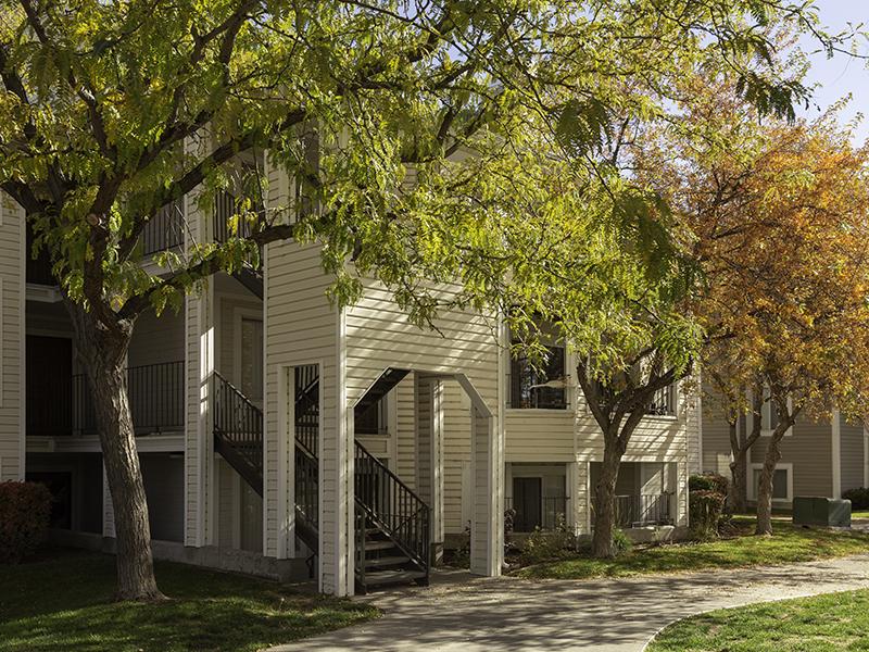 Exterior | Seasons at Pebble Creek
