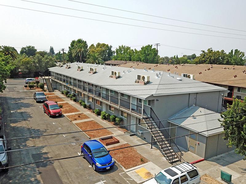 Building | Sur Apartments
