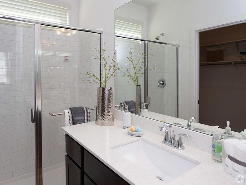 Model Bath | Hampton East