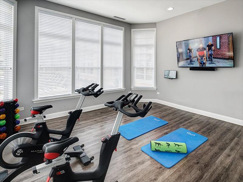 Cardio Center | River Run at Naperville