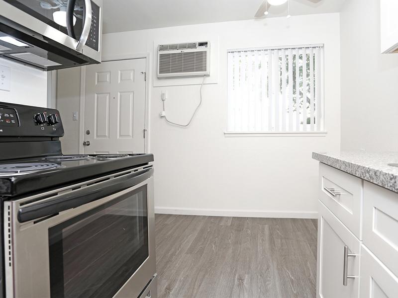 Kitchen | Sur Apartments