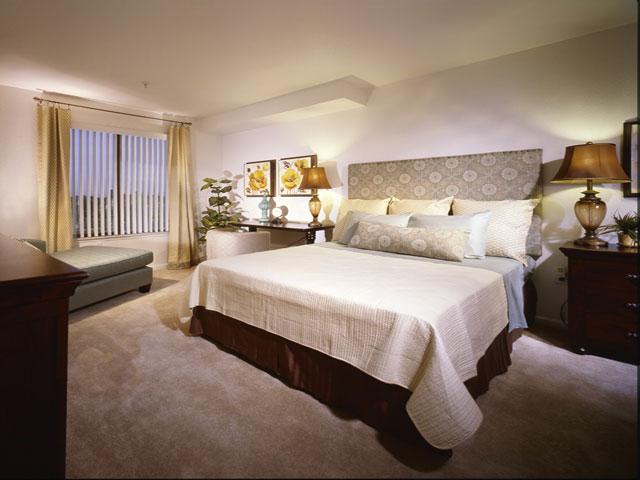 Bedroom | The Villa at San Mateo