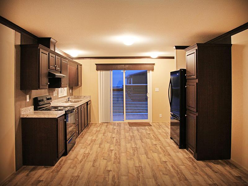 Black Appliances | Targhee Place