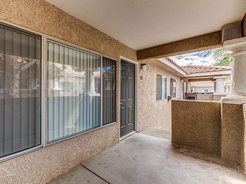 Balcony | Somerset Commons