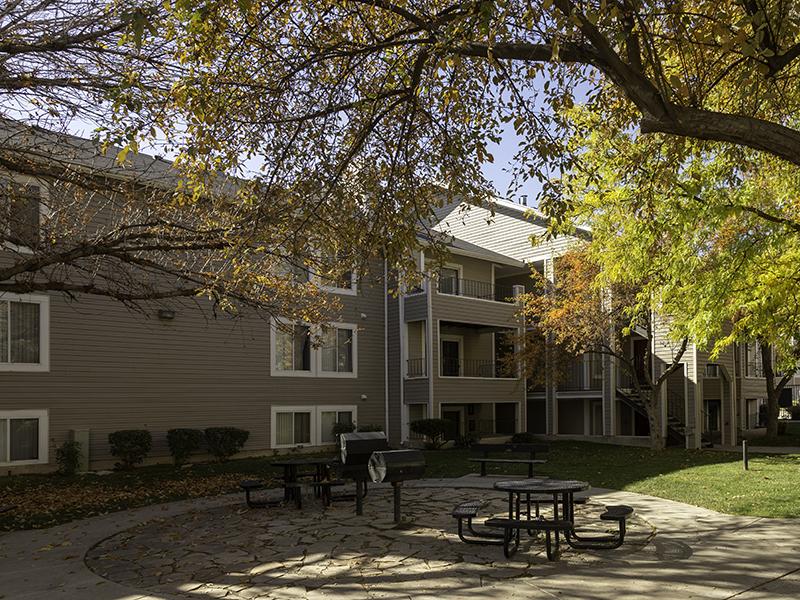 Exterior | Seasons at Pebble Creek