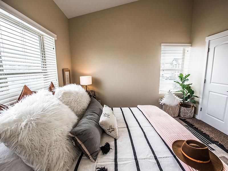 Model Bedroom  | The Cove at Overlake