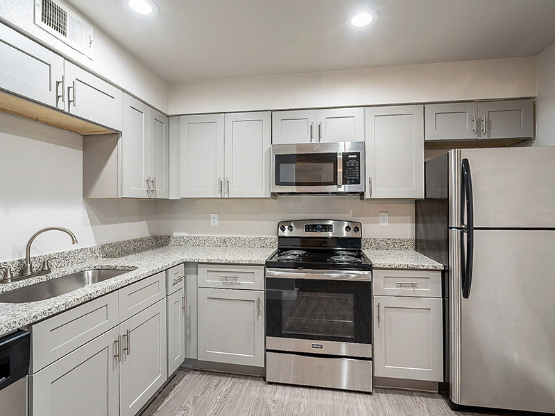 Kitchen | Portola at Papago