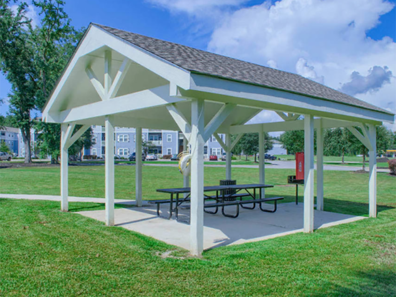 Pavilion | Woodside Apartments in Mobile, AL
