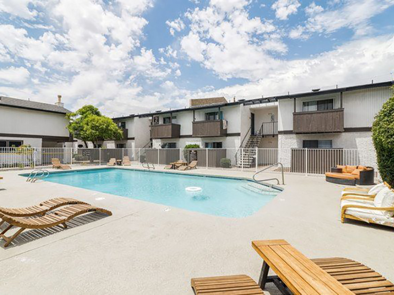 Apartments with a Pool | Prados Apartments at Arcadia