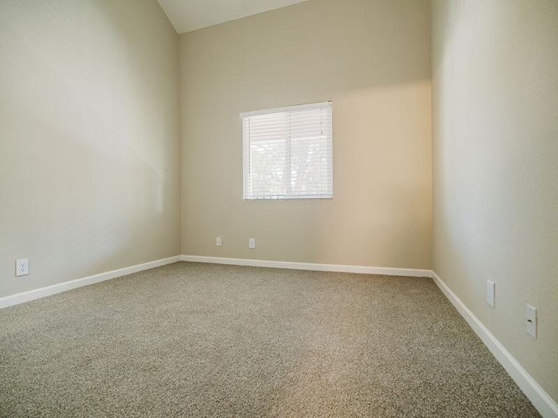 Large Bedroom | Villa Serena Apartments in Albuquerque, NM