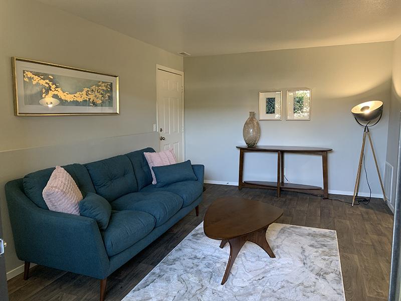 Living Room | Elmwood
