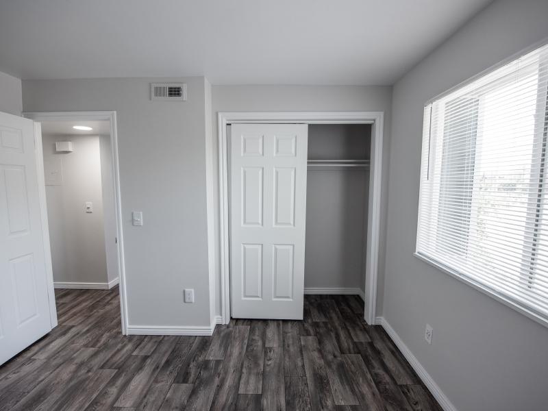 Bedroom Closet | Holladay on Ninth Salt Lake City Apartments