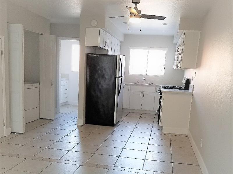 Kitchen | Galleria Townhomes