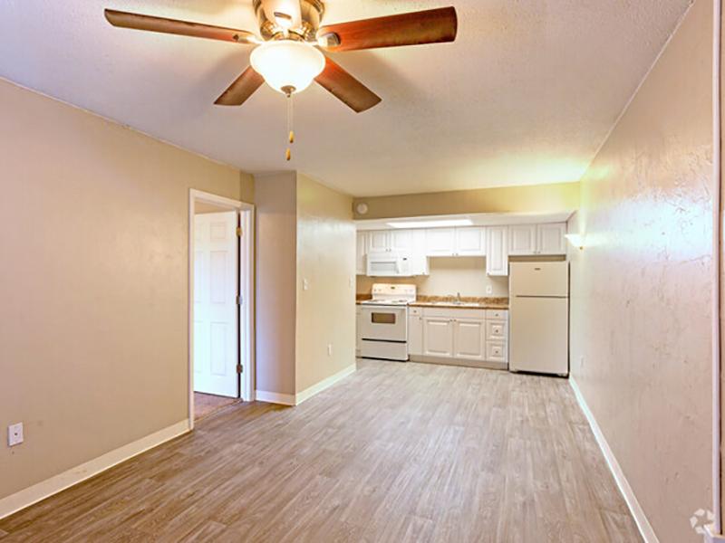 Living Room | Lodge2765