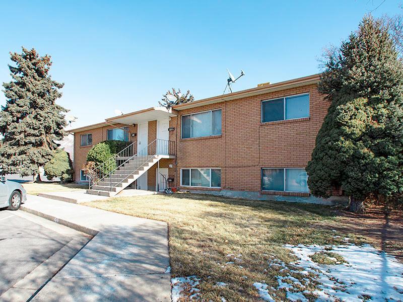 Exterior | Cascade Ridge