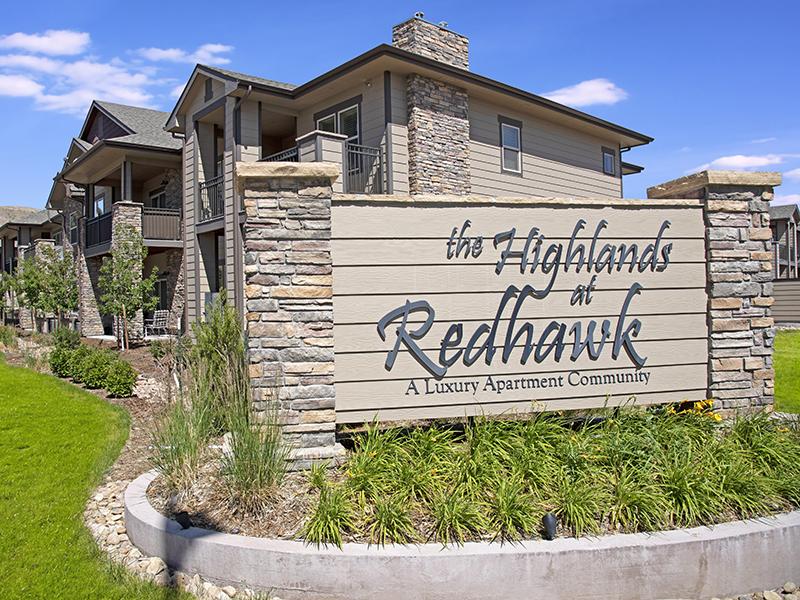 Welcome Sign | The Highlands at Redhawk