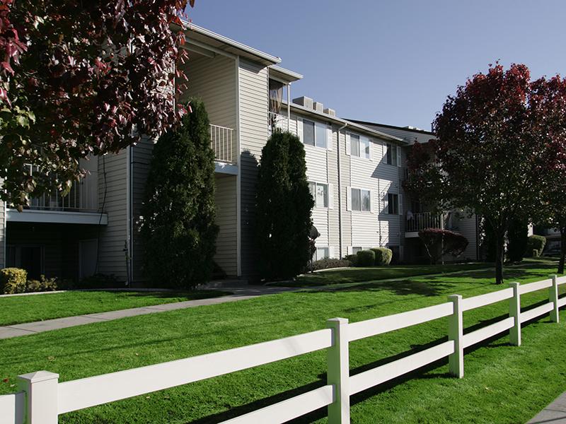 Exterior | Driftwood Park Apartments in Murray, UT