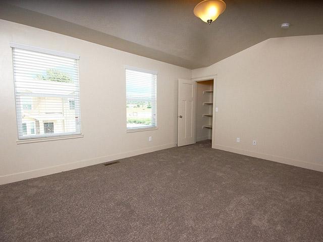 The Cove at Pleasant View Town Homes in Pleasant View
