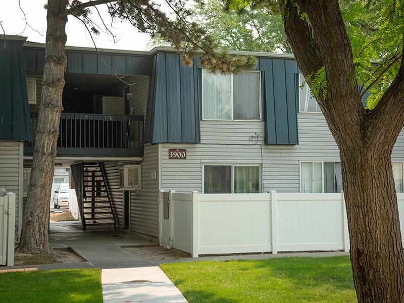 Exterior | Hidden Pointe in West Valley City