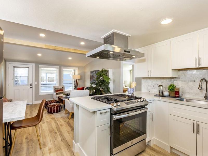 Kitchen | The Parc at 1300 in Berkeley, CA