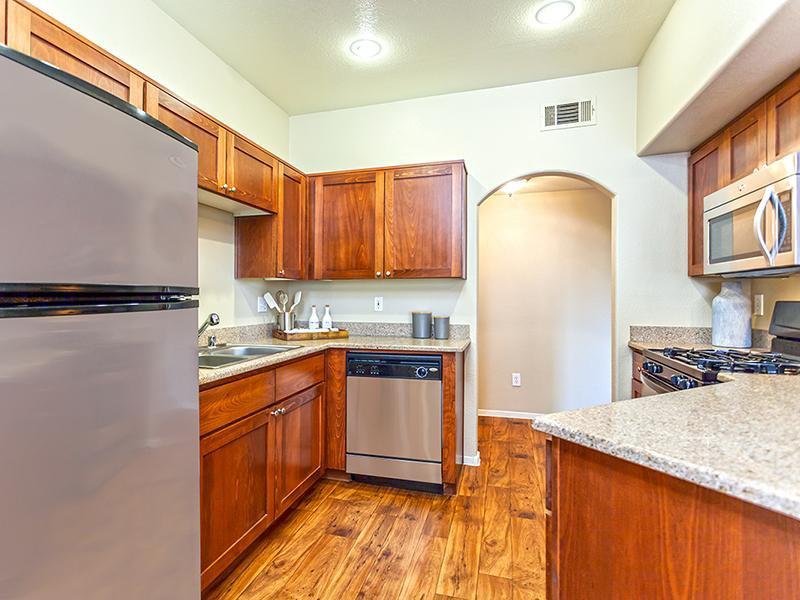 Kitchen | The Avondale Apartments