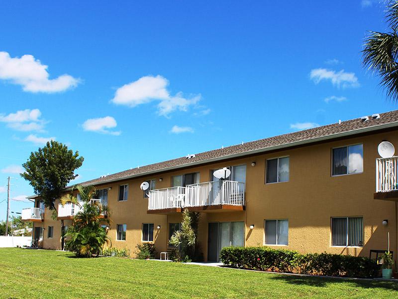 Praxis of Deerfield Beach Apartments Florida Deerfield Beach