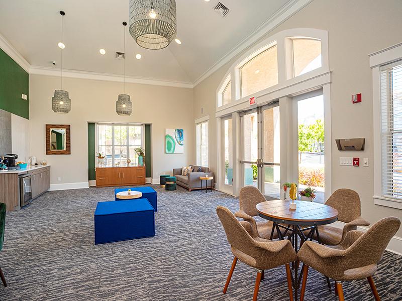 Clubhouse Lounge | Allegro at Tanoan Apartments in Albuquerque NM