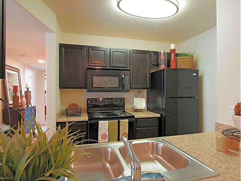 Kitchen | eGate Apartments