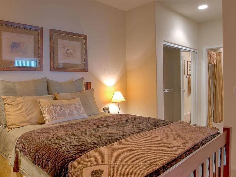 Guest Bedroom | B5 | Remington Ranch