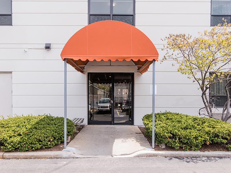 Side Entrance | Walsh Park
