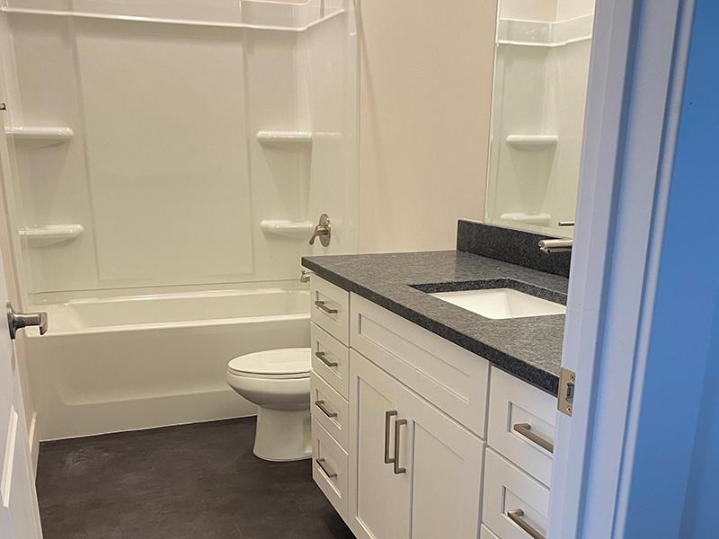 Bathroom | Foxridge Townhomes