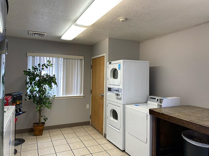 Laundry Facility | Bridger Pointe Apartments