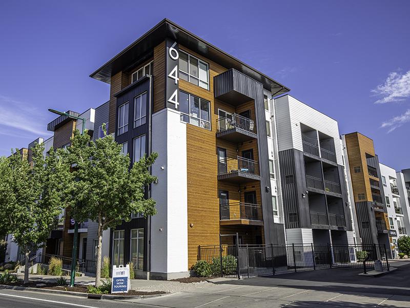 644 City Station Apartments In Salt Lake City Ut 84116 Market Apartments