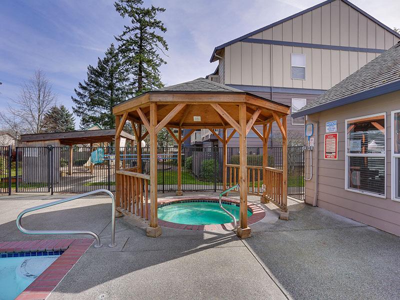 Hot Tub | Stark Street Crossings Apartments
