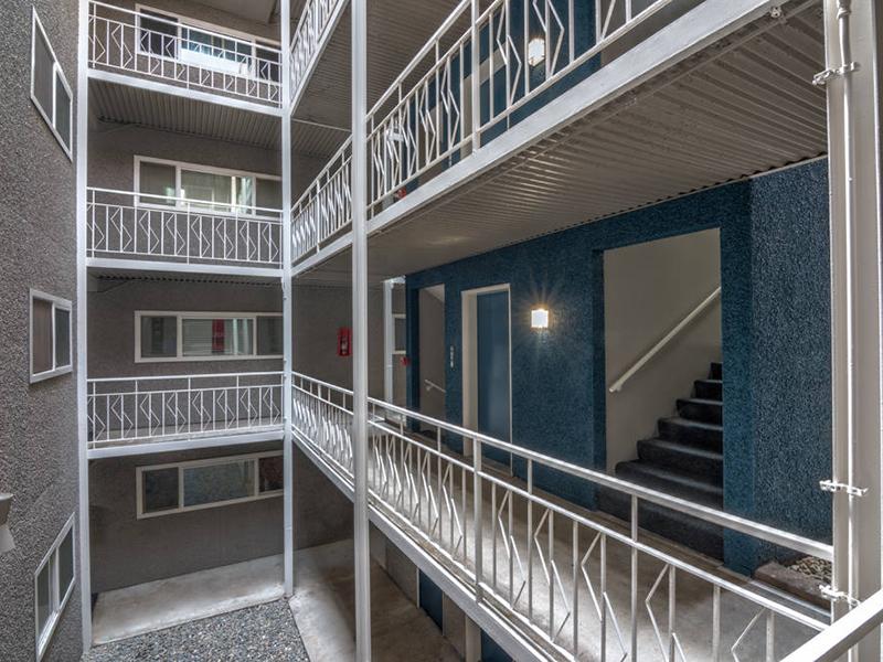 Building | Sheridan Beach Terrace