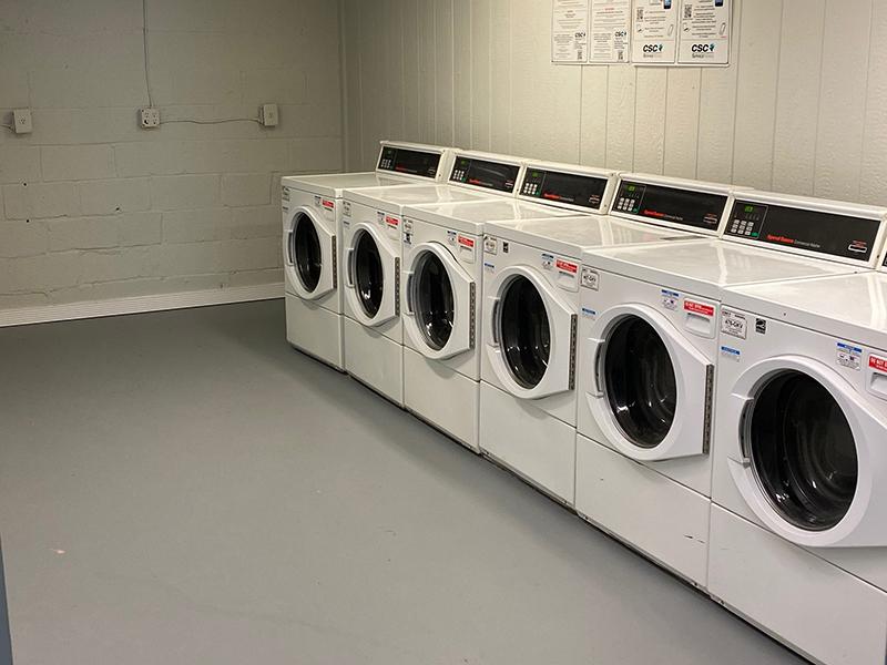 Laundry Facility | Parkwood Apartments in Falls Church, VA
